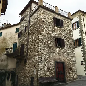 Art Rebus Tower In Tuscany Appartamento